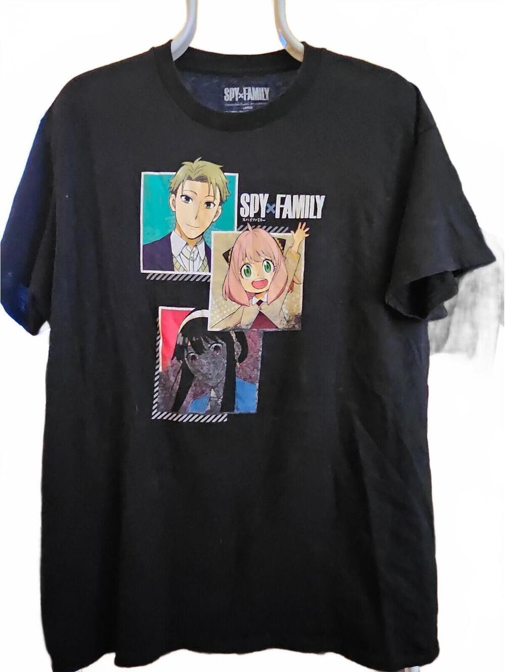 Spy X Family - Forger Family T-Shirt - Hot Topic- Size L -bottom character faedd